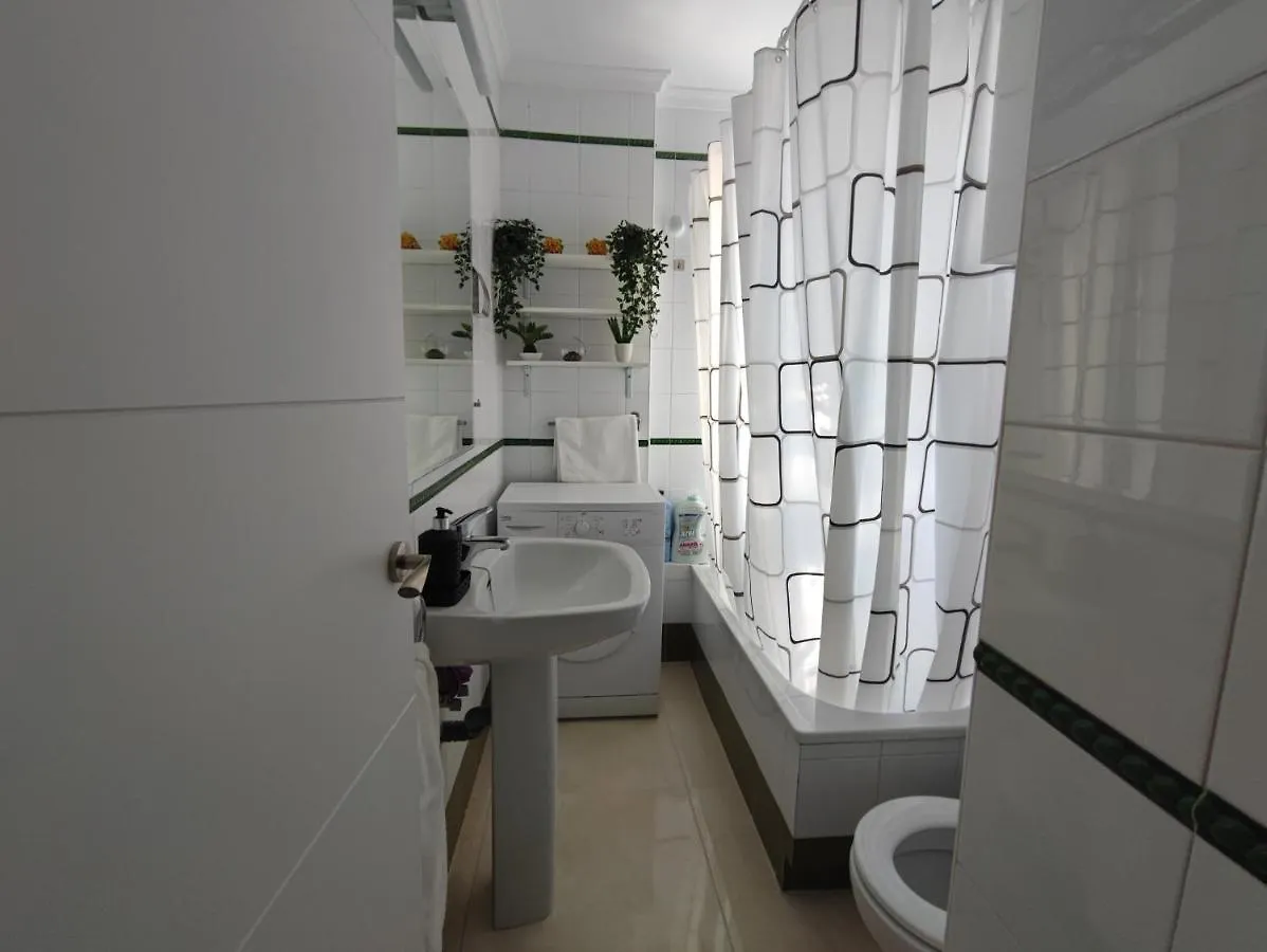 Hercules Paradise 531 Apartamento Con Vistas Al Mar Mediterraneo En Benalmadena A Pasos Del Centro Y Su Vibrante Zona Comercial Disfruta De Una Experiencia Unica En La Costa Del Sol Malaga Andalucia Well-Connected To The Airport