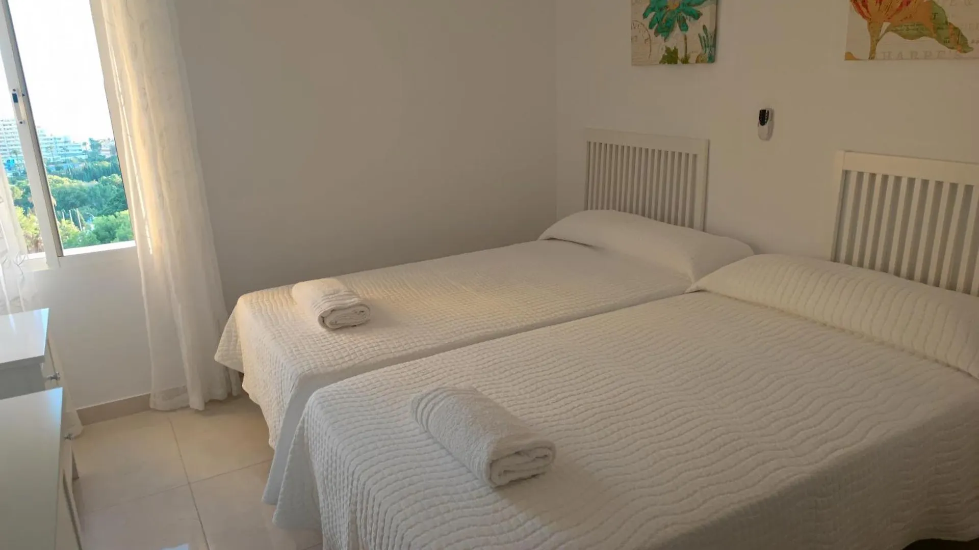 Hercules Paradise 531 Apartamento Con Vistas Al Mar Mediterraneo En Benalmadena A Pasos Del Centro Y Su Vibrante Zona Comercial Disfruta De Una Experiencia Unica En La Costa Del Sol Malaga Andalucia Well-Connected To The Airport España